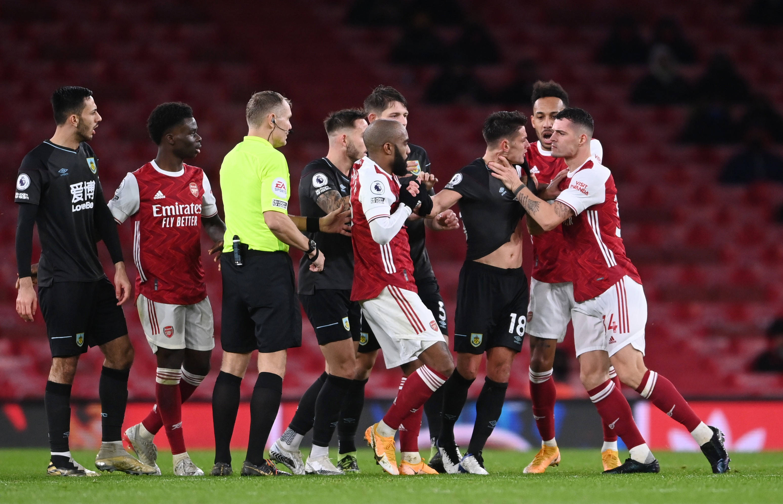 他可能会与 他可能会与