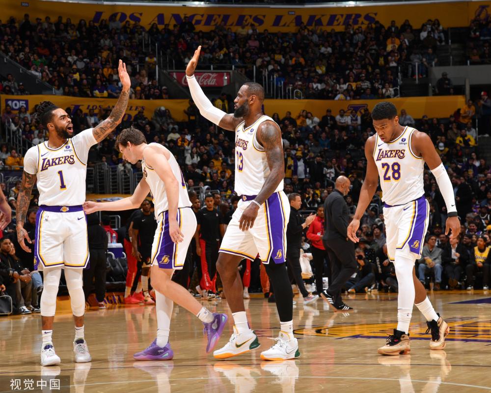 士气震慑的 士气震慑的